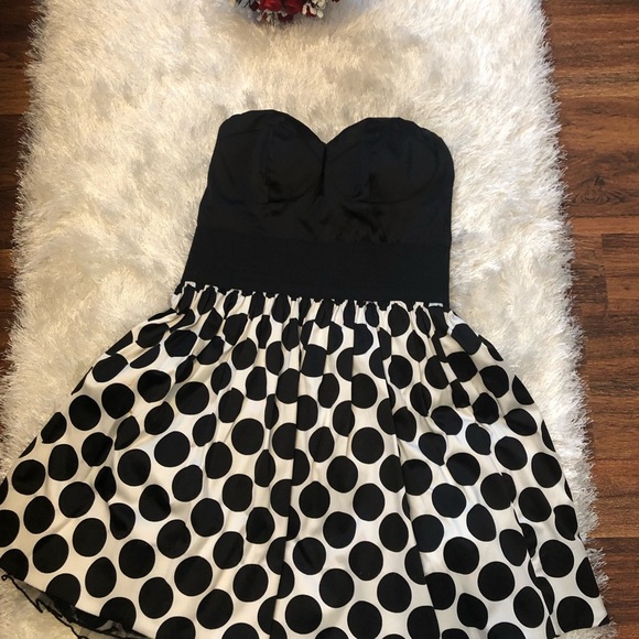SPEECHLESS Strapless black and white Polka Dot Dress/size M - Picture 4 of 7
